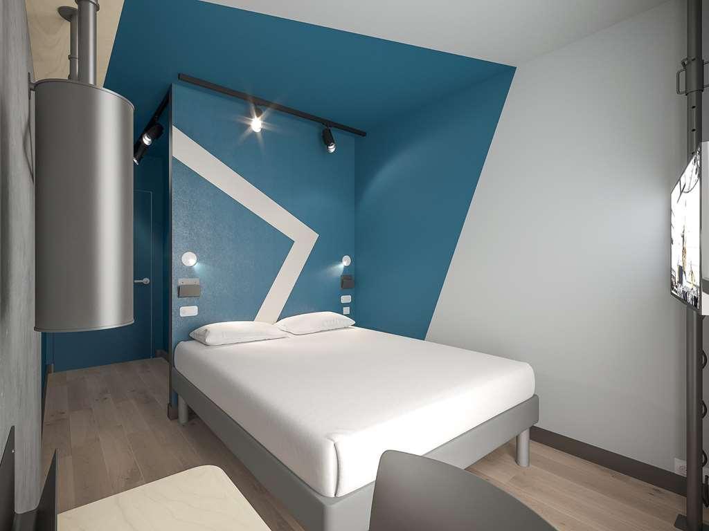 Ibis Budget Manchester Airport T2 2*