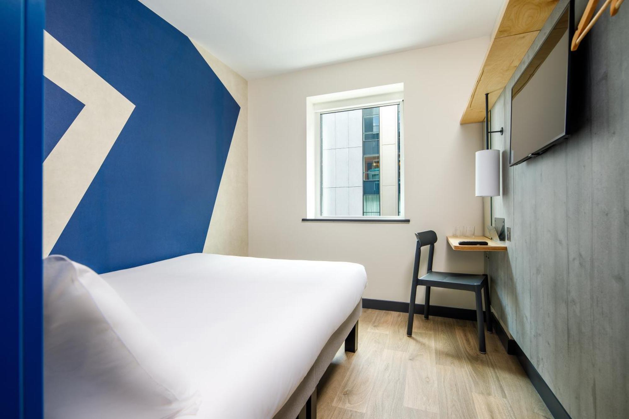 Ibis Budget Manchester Airport T2 Hotel