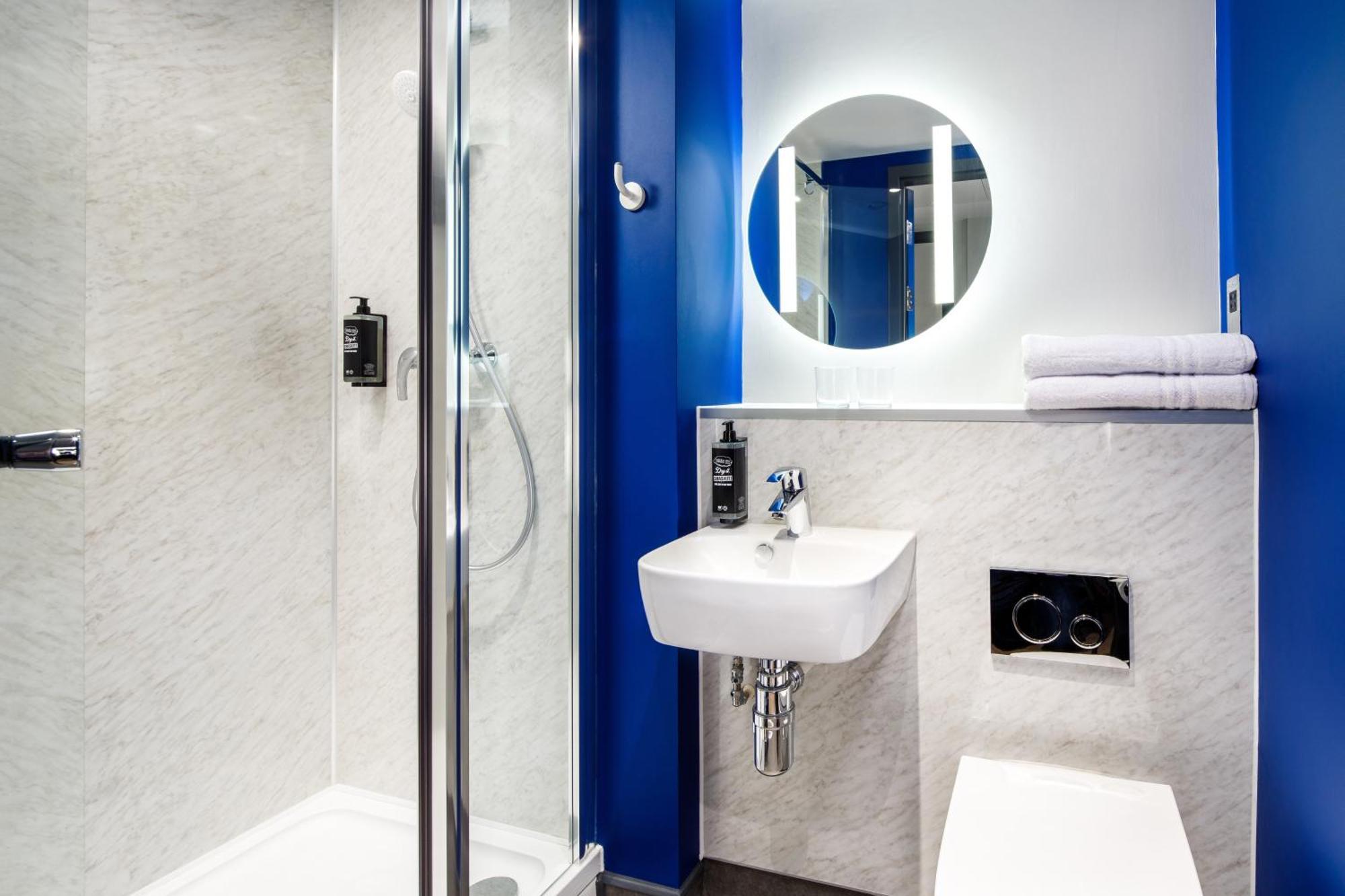 Ibis Budget Manchester Airport T2 Hotel 2*