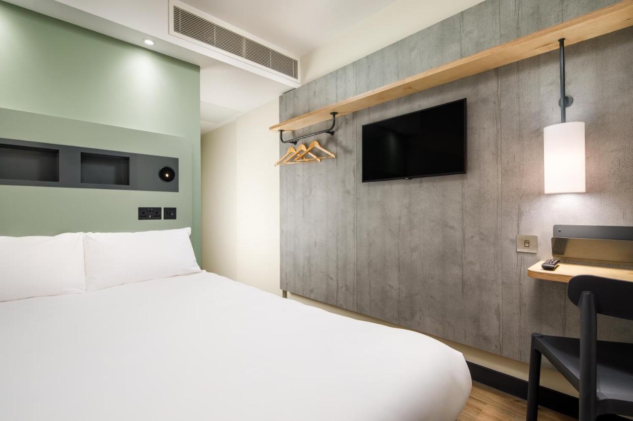 Ibis Budget Manchester Airport T2 Hotel